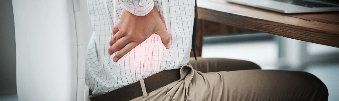 Dirbate sėdimą darbą? Masažas atpalaiduoja įsitempusią nugarą