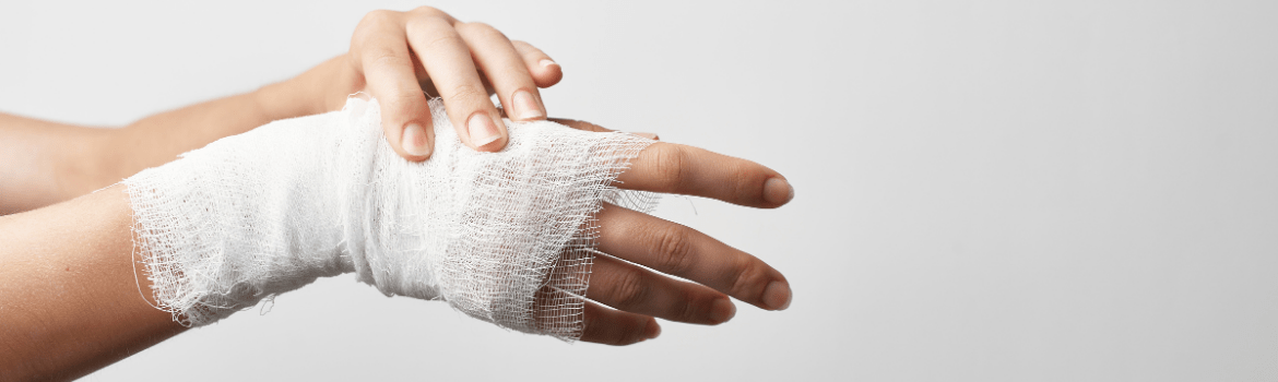 Ūmus skausmas po traumos ir lokali anestezija sportininkams