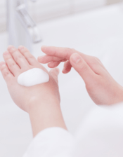 Prausikliai ir muilai